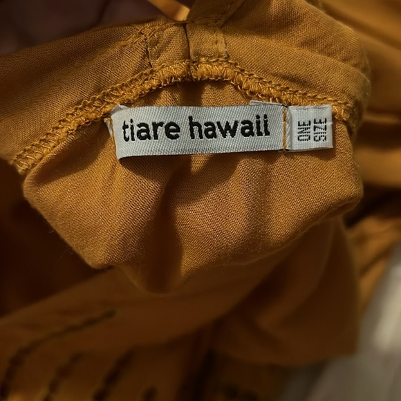 ❌SOLD❌Tiare Hawaii Dress - Picture 3 of 3